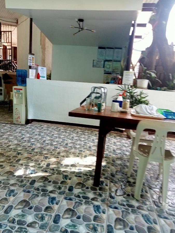 Lang2 Place Coron Exterior foto