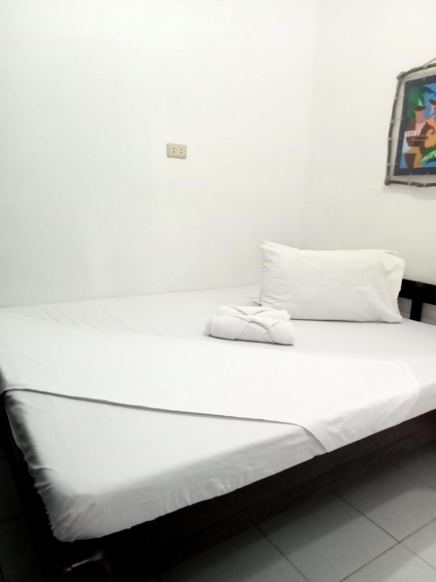 Lang2 Place Coron Exterior foto