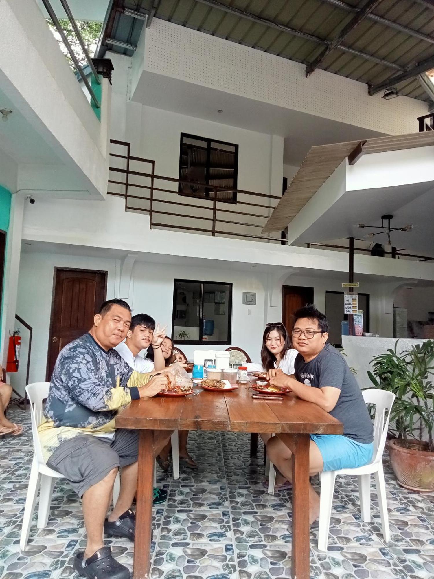 Lang2 Place Coron Exterior foto